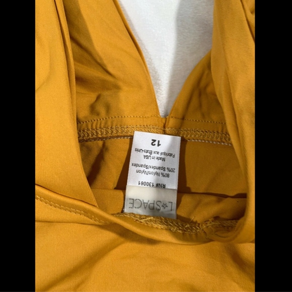 NEW L Space Isabelle One-Piece Swimsuit 12 Yellow - Picture 8 of 8